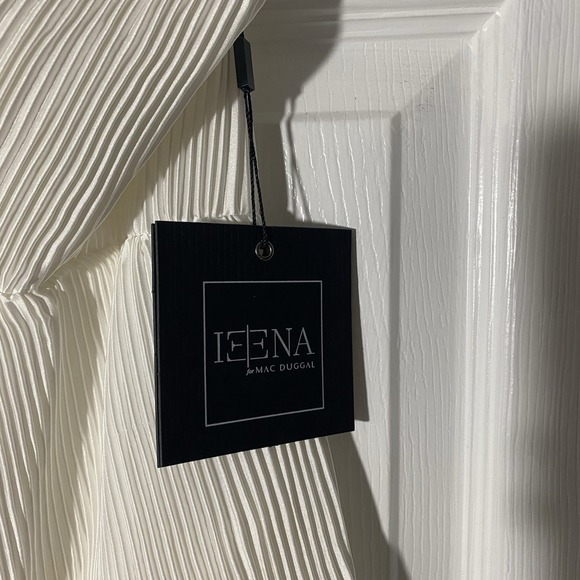 Ieena Mac Duggal 49083 White Ruffle V-Neck Spaghetti Strap Maxi Gown Size 10 - Picture 4 of 8